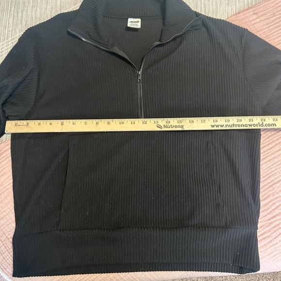 AVIA Black Ribbed half zip - Picture 2 of 3